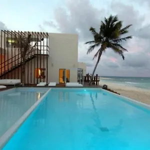 2* Apartamento Condohotel En Riviera Maya,